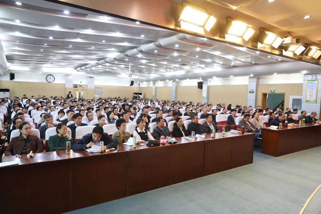 微信图片_2025-10-17_085354_658.jpg