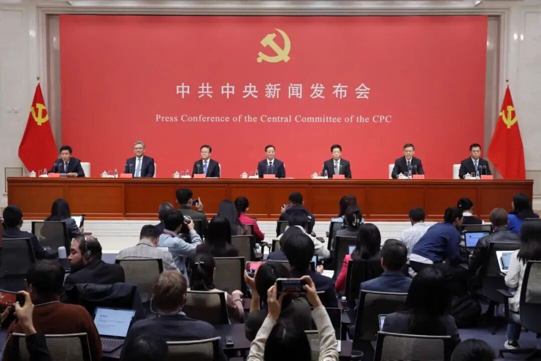 微信图片_2025-10-27_083049_175.jpg